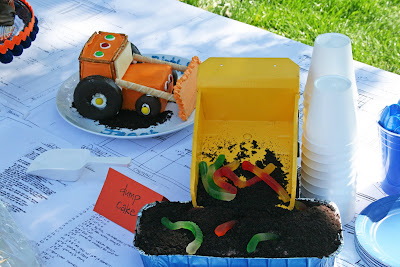 bulldozer cupcakes