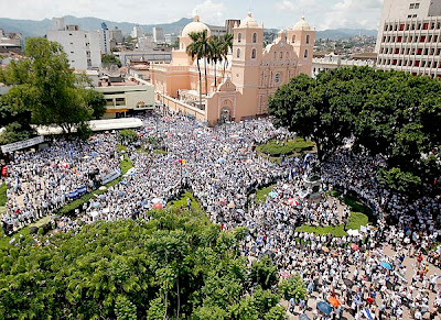 [Image: honduras3.jpg]