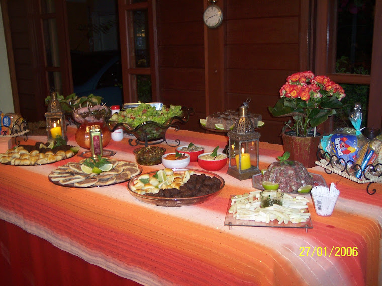 MESA DE FESTA ÁRABE