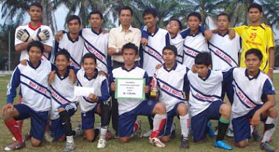 Tim Sepakbola MAN 2 Jadi Jawara   