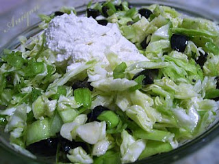 recipes salad with cabbage and leek