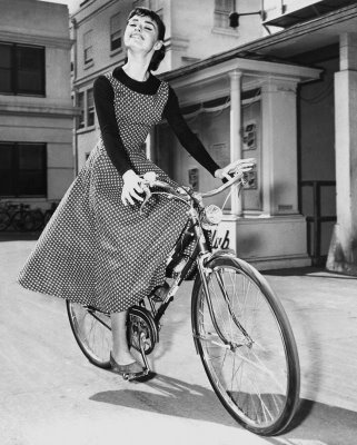 [Audrey+Hepburn.jpg]