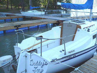 Bobbing and Sailing: For Sale 1978 Neptune 24 sailboat By Capital 