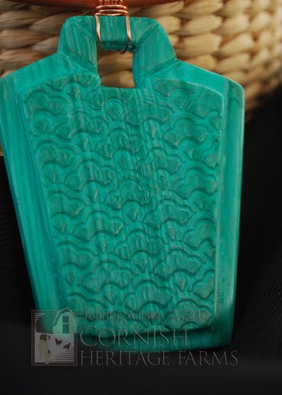 [jadePendantDetail.jpg]