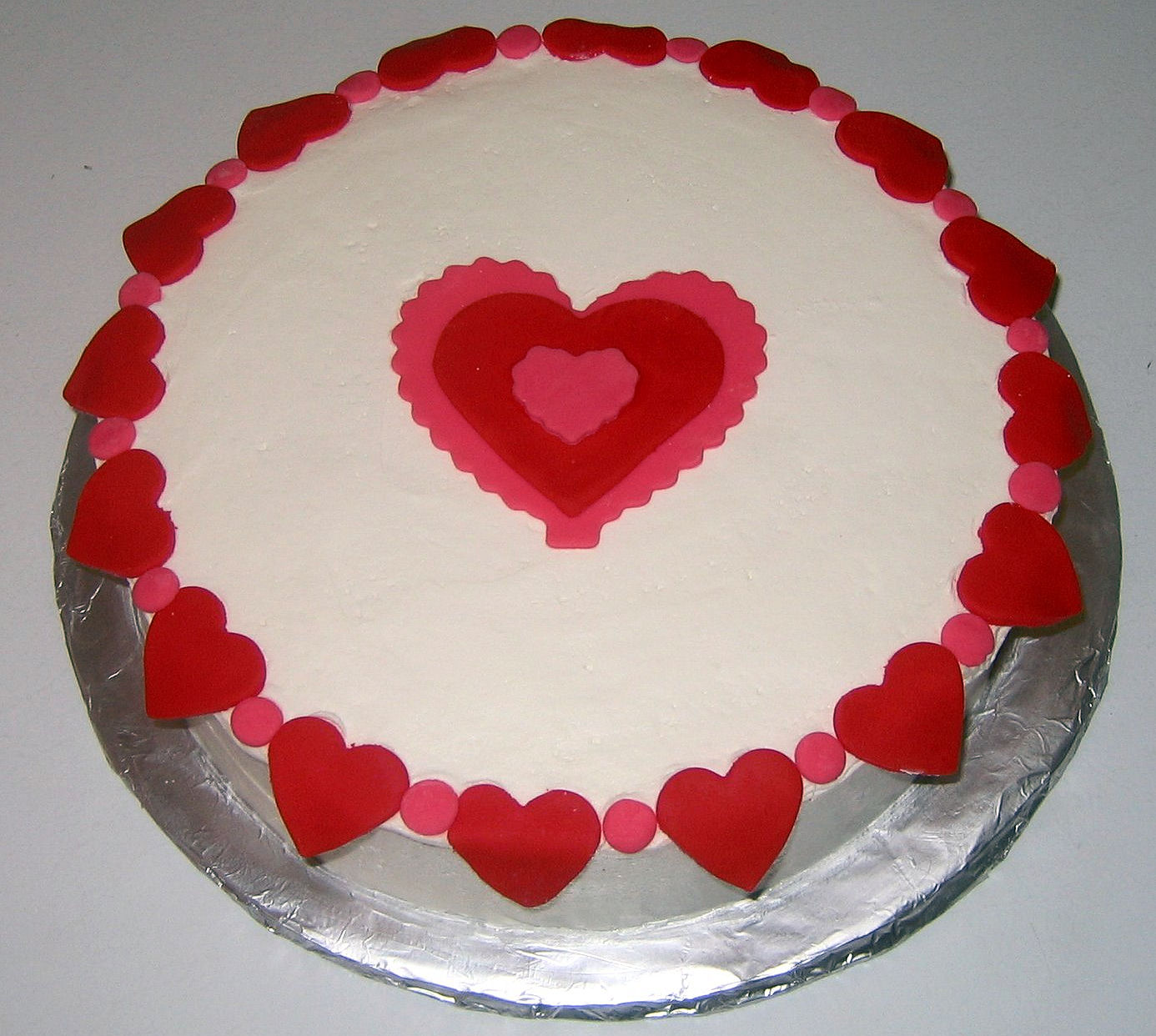 [t+cake.jpg]
