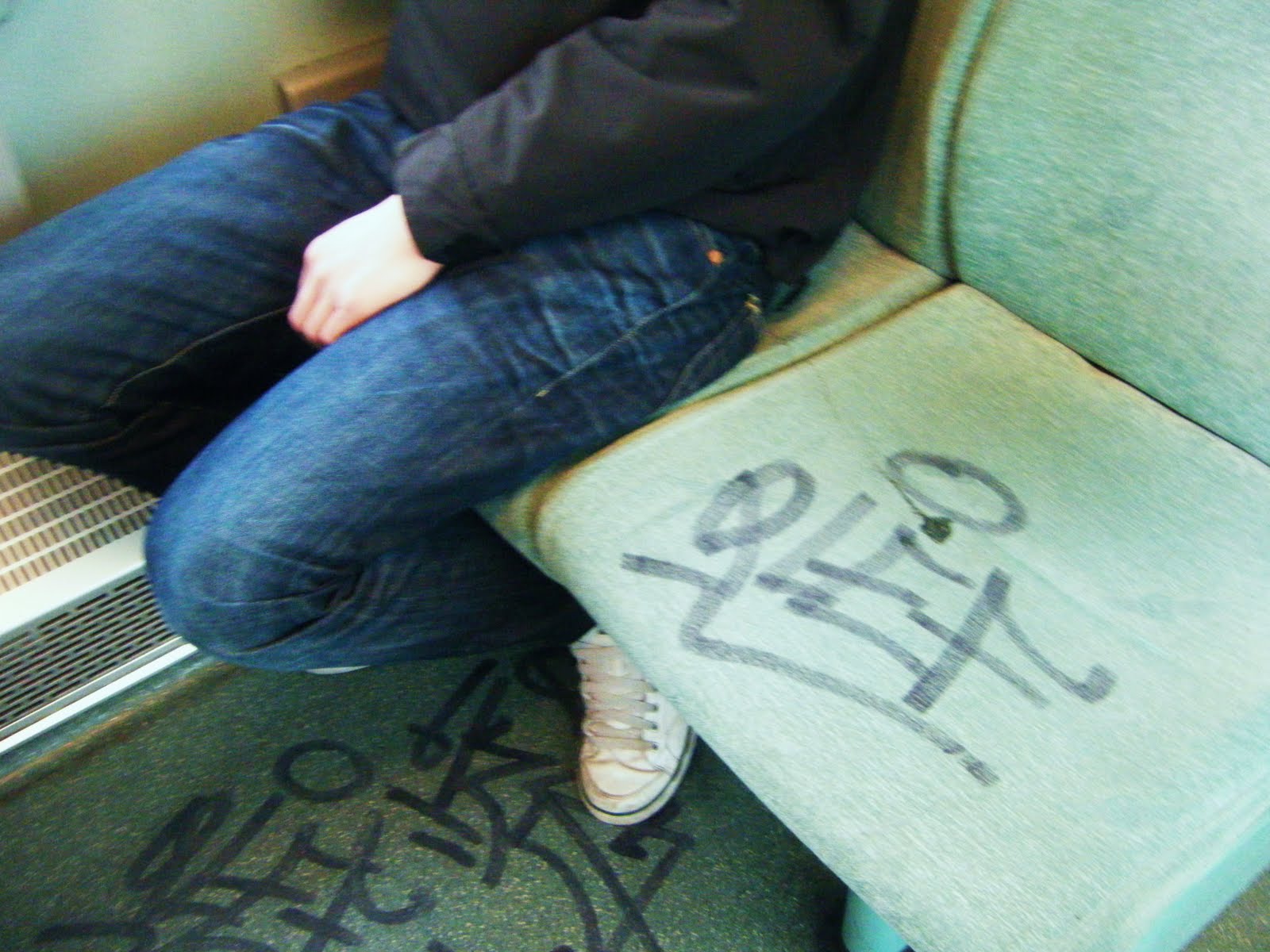 [DSCF6070.JPG]