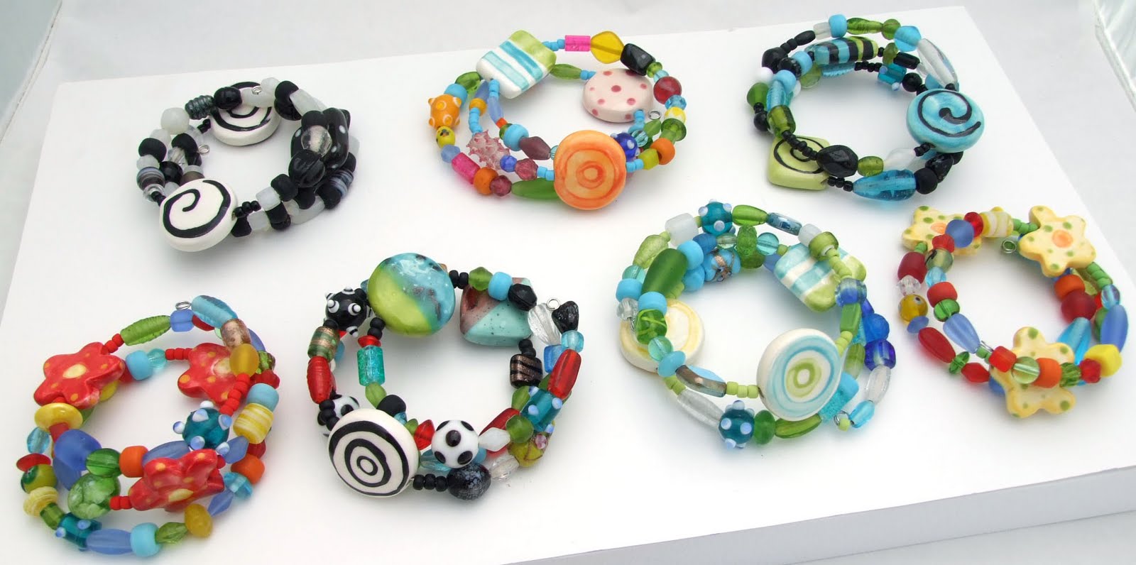 [memorybracelets.jpg]