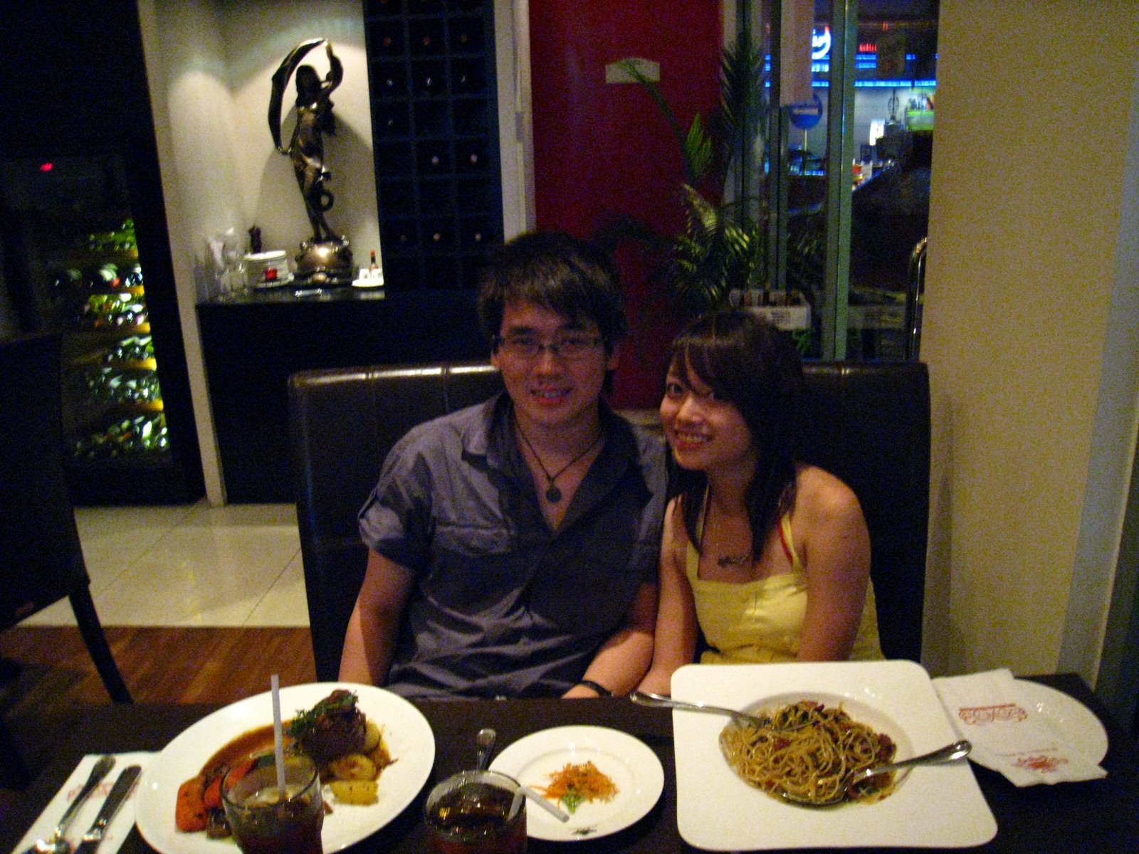 [IMG_2772.JPG]
