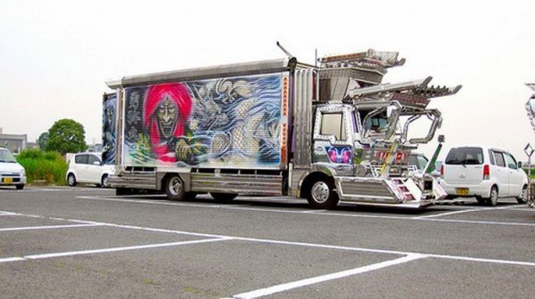 japan-truck-tuning-02.jpg
