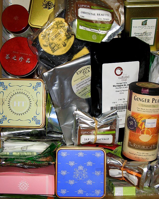 [Annies+tea+drawer-copyright-2008-nathan-lau.jpg]