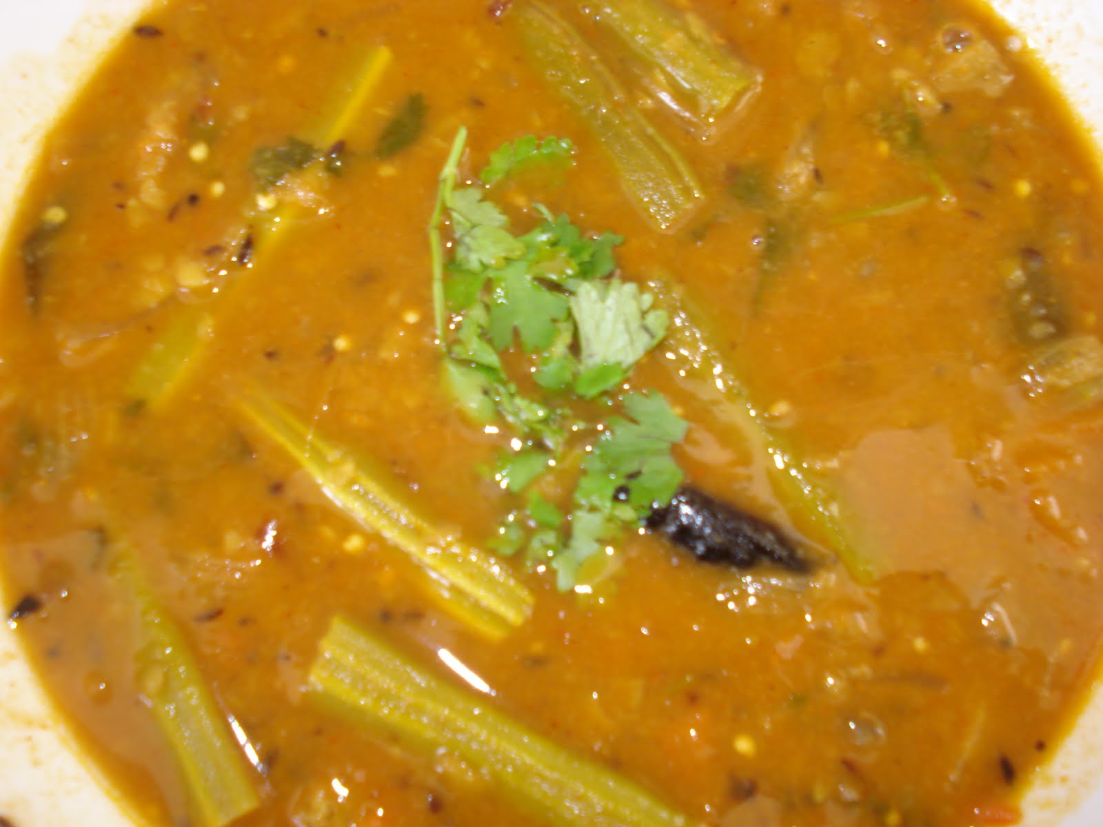 MUNNAKAYA SAMBAR / DRUMSTICK SAMBAR Prathi's Cuisine