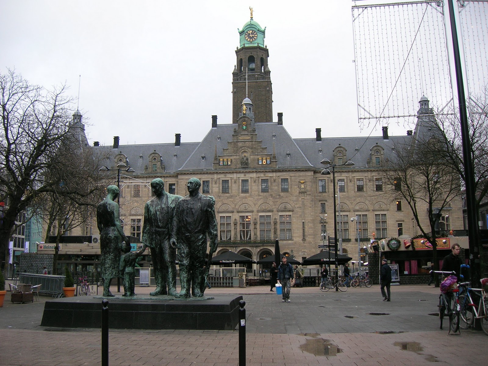 Beckstrand Beat: A Visit to Beautiful Downtown Rotterdam