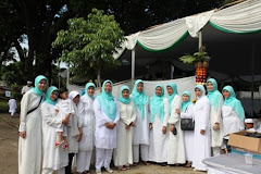 Ibu-Ibu panitia mawlid 1431 H