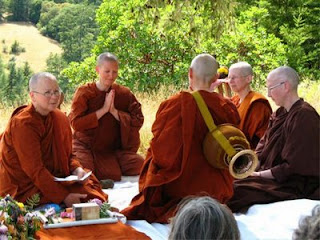 Bhikkhuni+Ordination,+USA.jpg