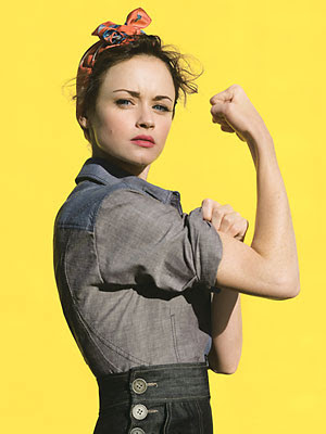  Alexis Bledel as Rosie the Riveter 