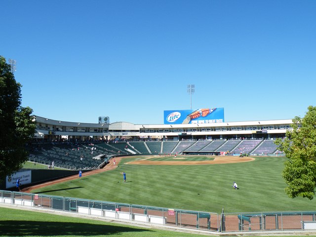 DSCF2034a.jpg?width=300