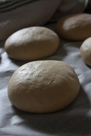 pretzel hamburger buns recipe