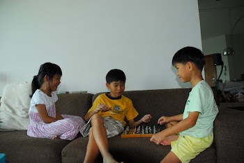 All smiles over a game of gentlemen chess