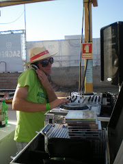 Dj_MC Playing For Friends