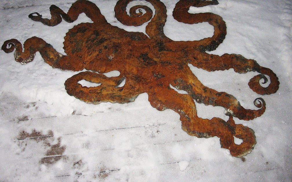 Art Making in the North Octopus On Ice