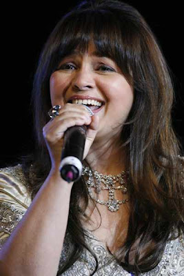 entertain world alisha chinai entertain world alisha chinai