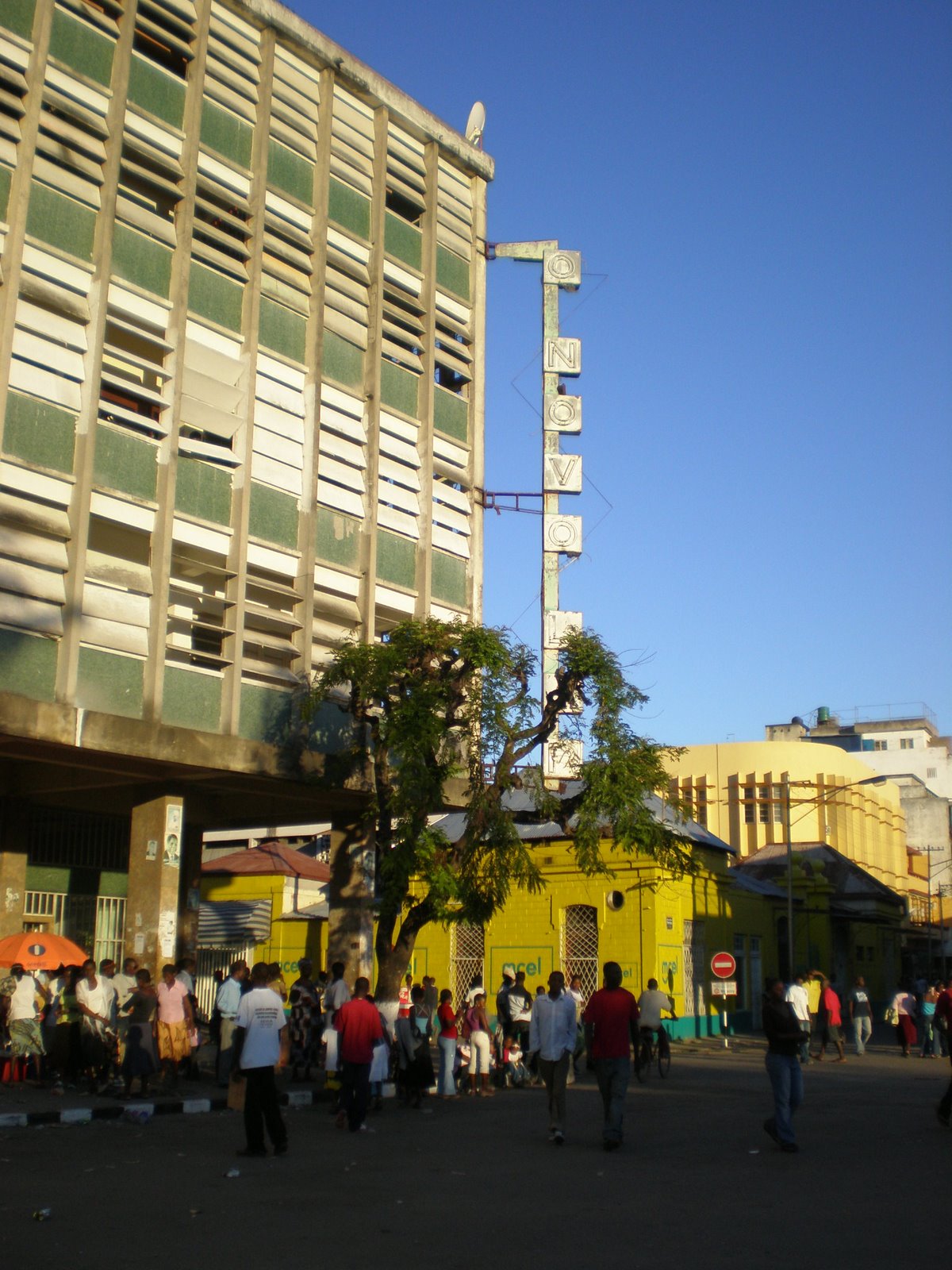 [praÃ§a+do+municÃ&shy]