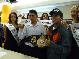 [100128.RomanGonzalez,Meneses.100127.miura.R.P.+2.jpg]