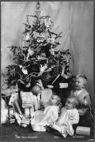 [christmas_tree_children.jpg]