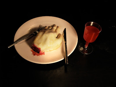 Cake Hand