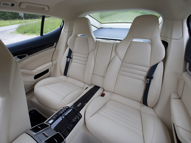 93 Only Porsche Panamera Gets The Revordie Test Drive