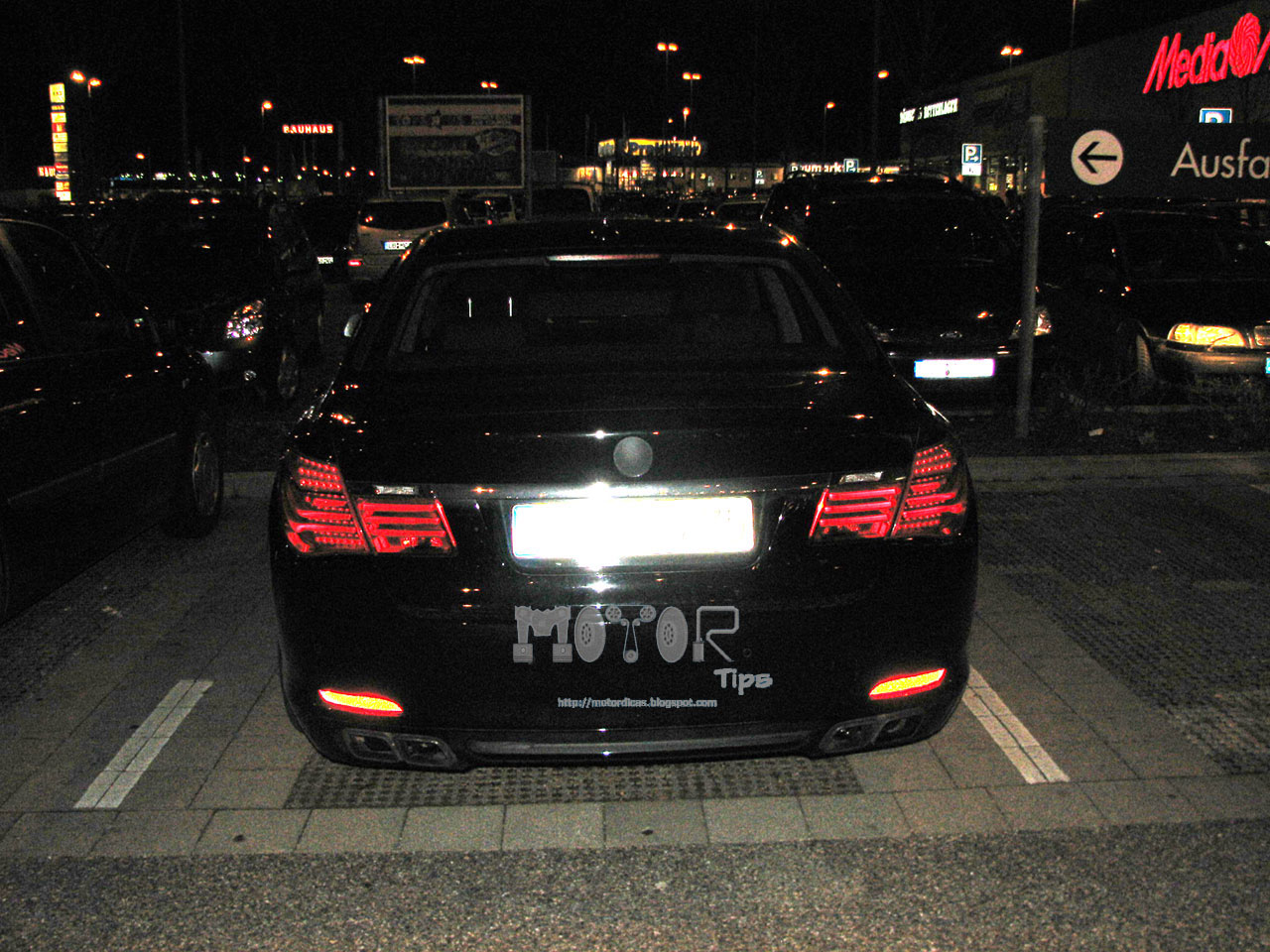 Bmw M7 2001