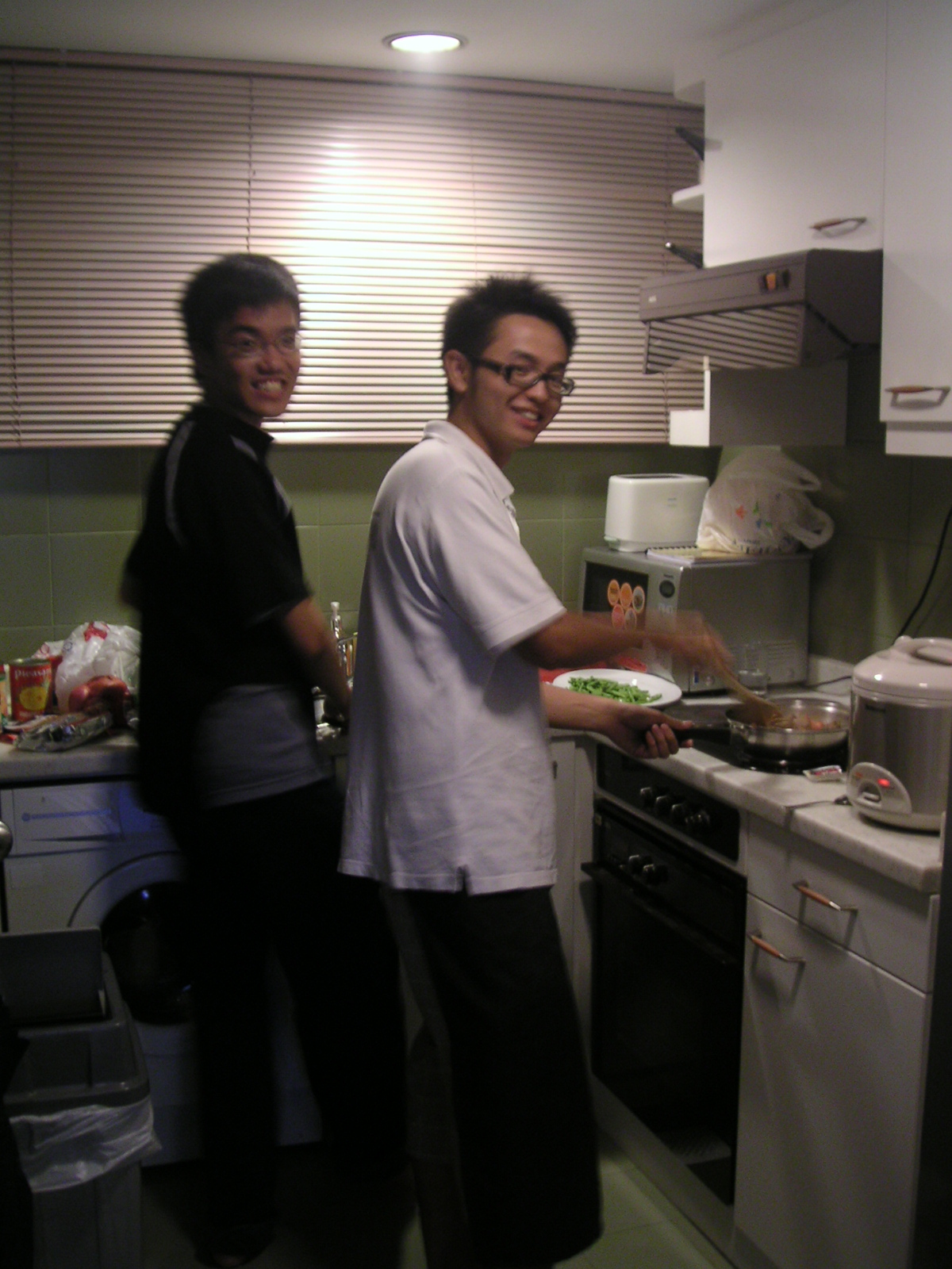 [PICT0143.JPG]
