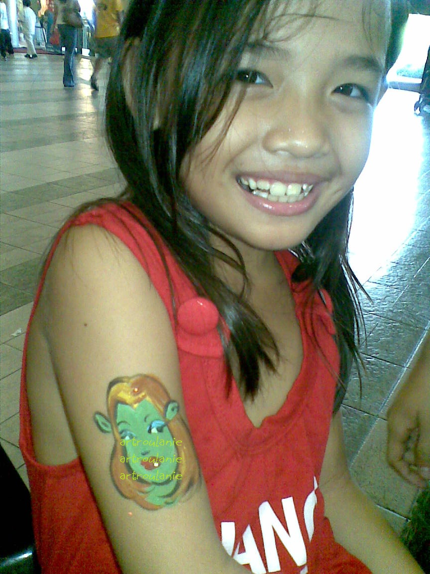 Shrek+Face+Painting Shrek Face Painting http://artniroulanie.blogspot.com/2010/05/free ...