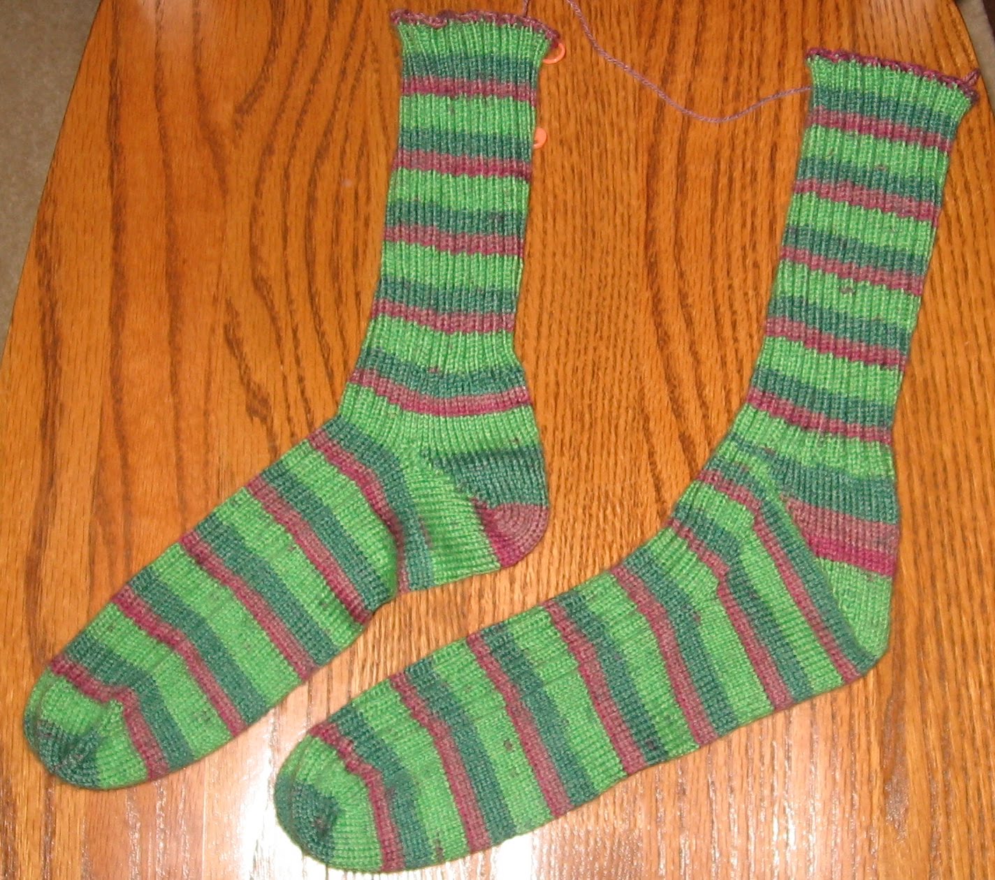 Pickin' and Throwin' When is a pair of socks *NOT* a pair of socks?