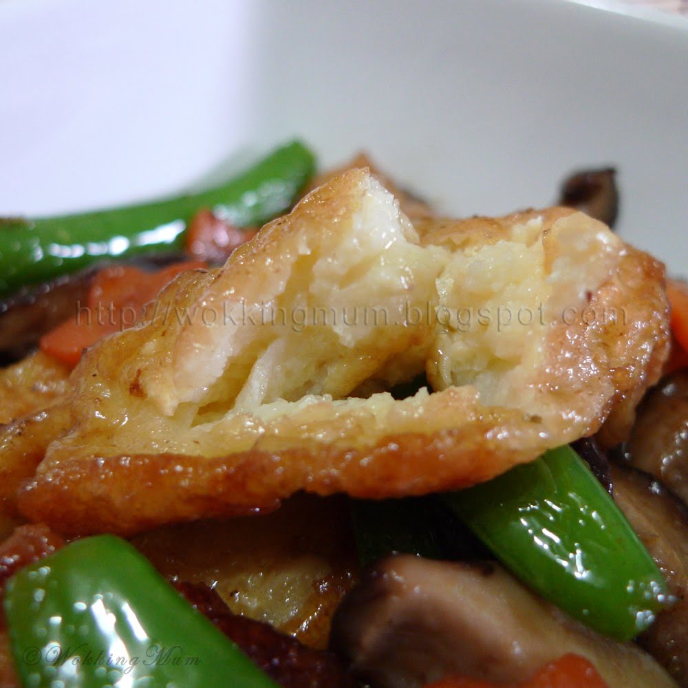 Let's get Wokking! Fish Tofu with Assorted Veggies 鱼肉豆腐炒什菜 Singapore