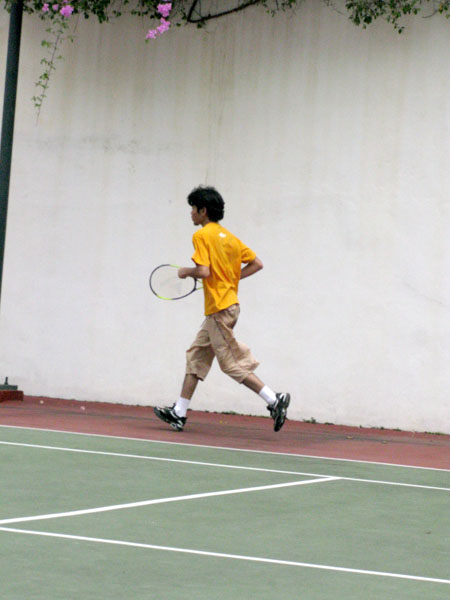 [tennis20.jpg]