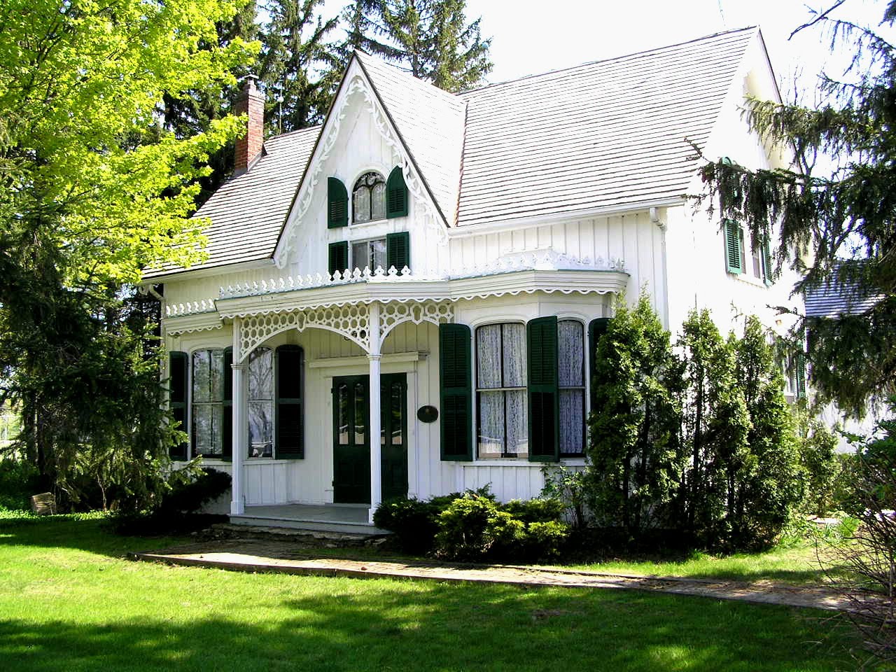 A Field Guide to Building Watching 30. The Carpenter Gothic