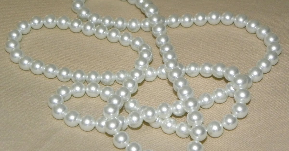 A Load Of Craft Pearl Necklace