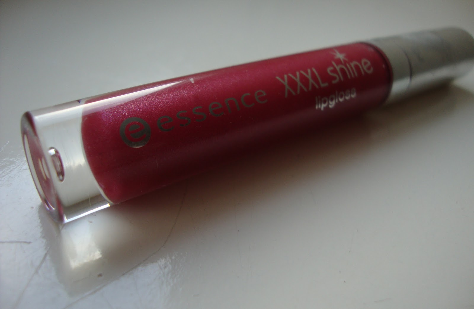 Review Essence XXXL shine lipgloss OurFavourites