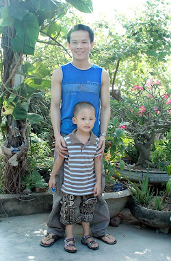 Chu Hồng Phú & con trai - Chu Đình Sang