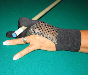 [womens_billiards_glove_1.jpg]