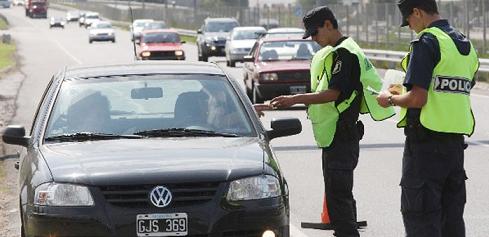 [policias-_operativo.jpg]
