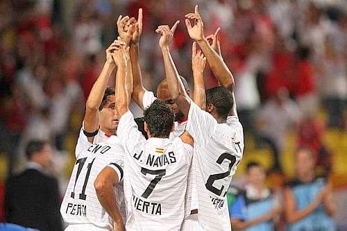 [Puerta+tribute.JPG]