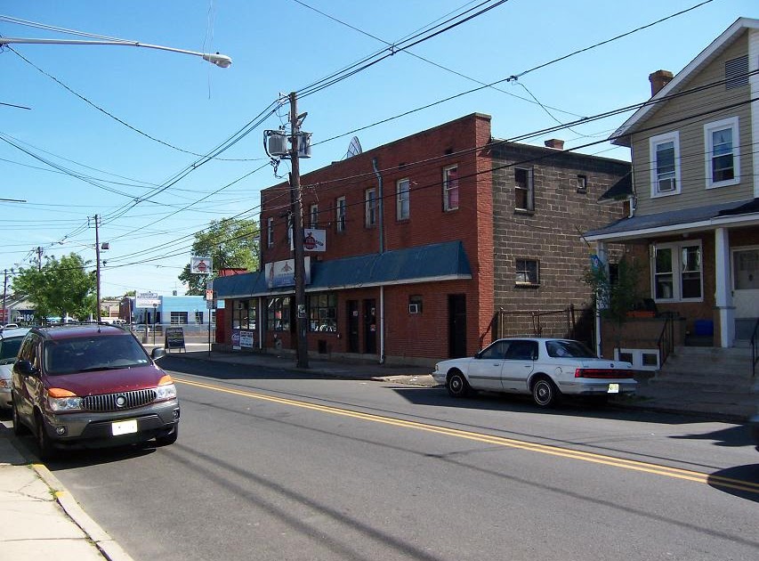 Macks Truck of Wisdom Once Bartolini's, Chambers Street, The Burg