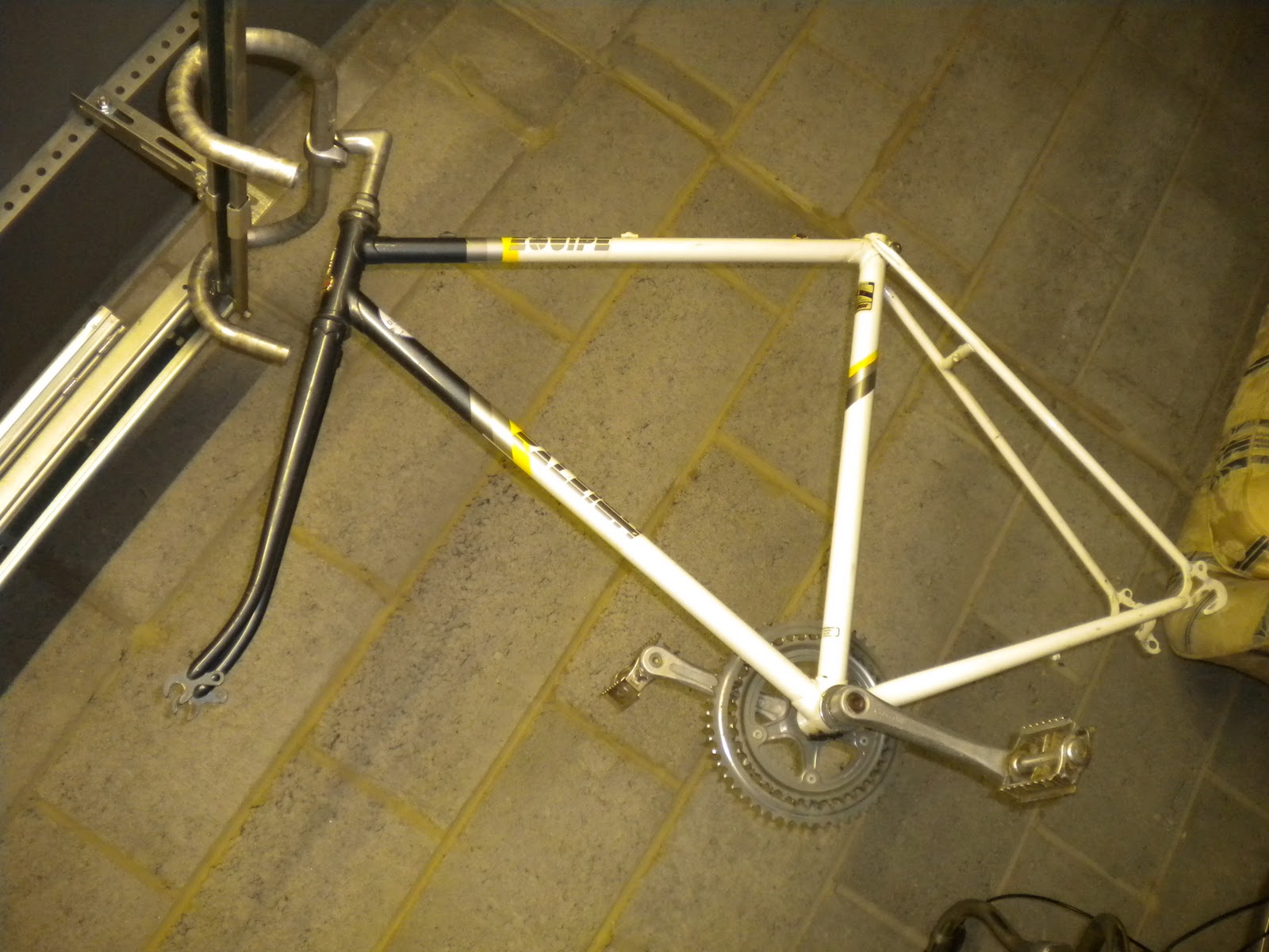 Continental ReCycle Raleigh Fixed Gear Conversion Project