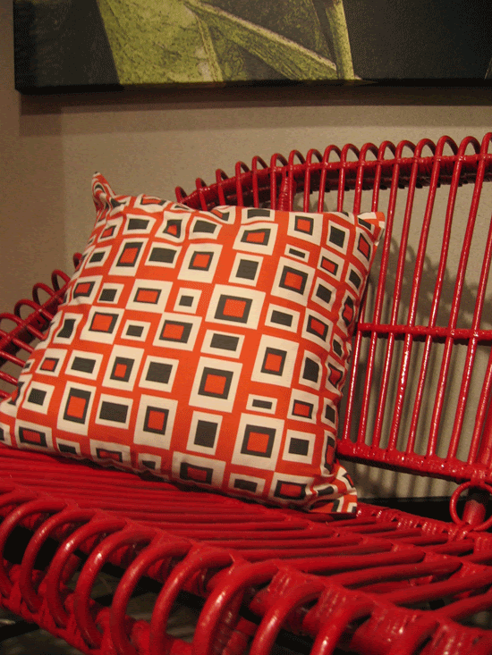 [hip-squares-lg.gif]