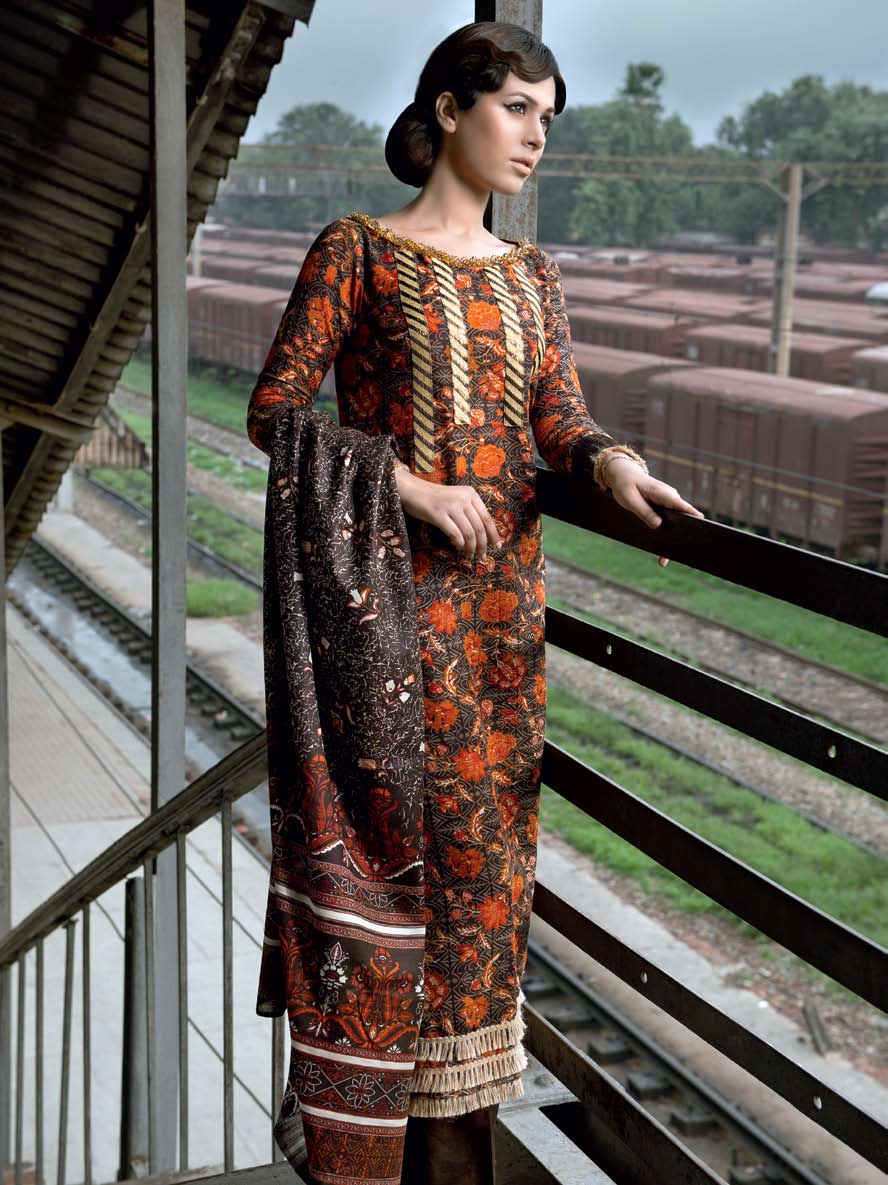 Latest Fashions Gul Ahmed Magazine collection