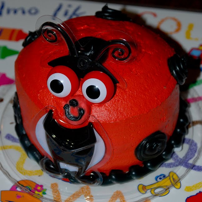 [Ladybug+cake.jpg]