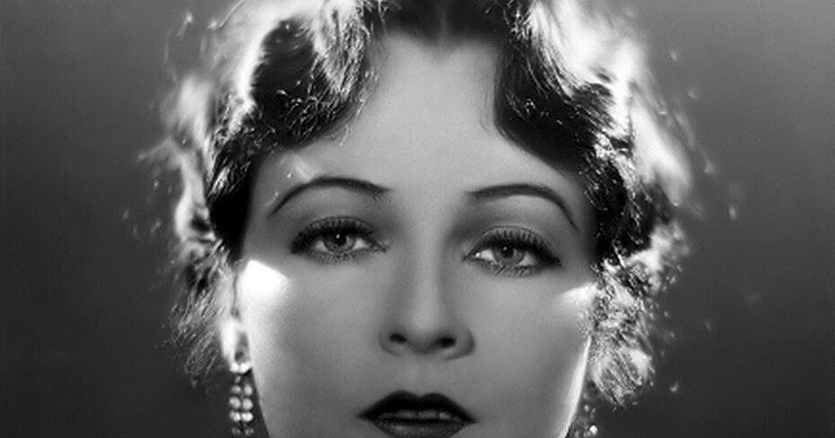 VINTAGE BLOG Jacqueline Logan