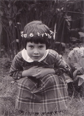 Lola II in 1974 looking angelic with a daisy chain crown